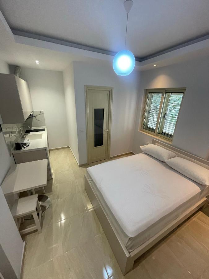 John'S Holiday Home Vlorë Buitenkant foto