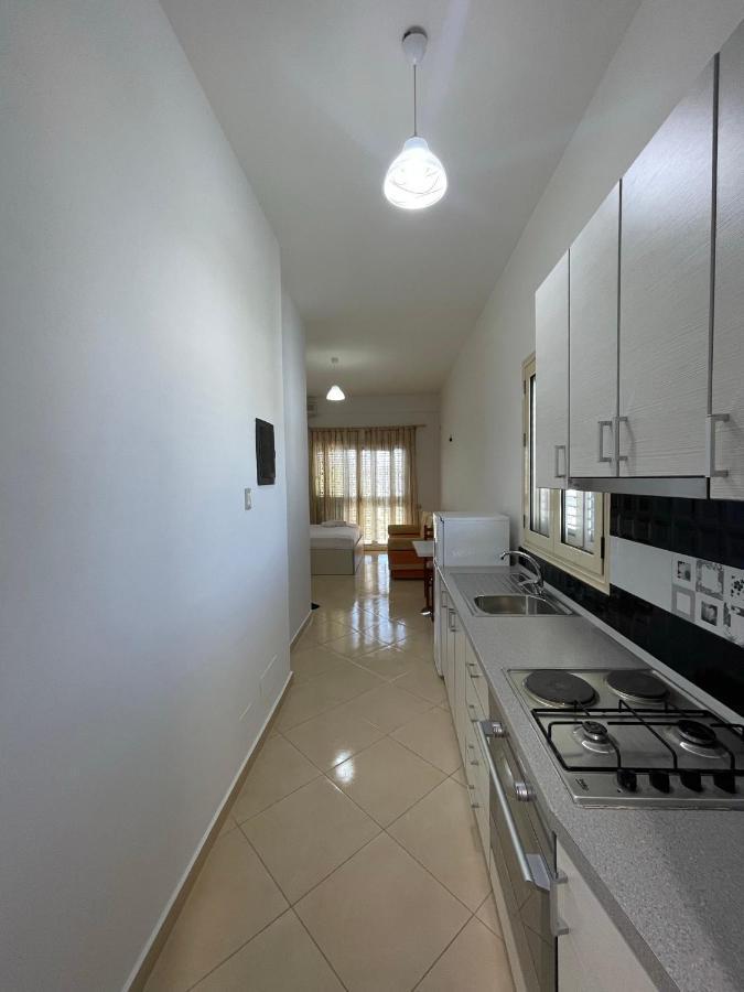 John'S Holiday Home Vlorë Buitenkant foto